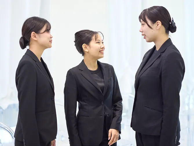 スーツデイで社会人に慣れる